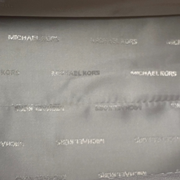 Michael kors bag - Picture 3 of 3